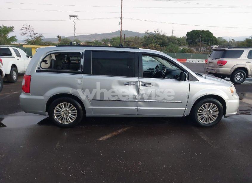 Photo 13 of 2012 Chrysler Town & COUNTRY TOURING-L (VIN 2C4RC1CG1CR270927)