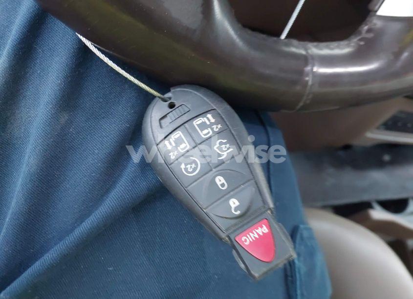 Photo 11 of 2012 Chrysler Town & COUNTRY TOURING-L (VIN 2C4RC1CG1CR415996)