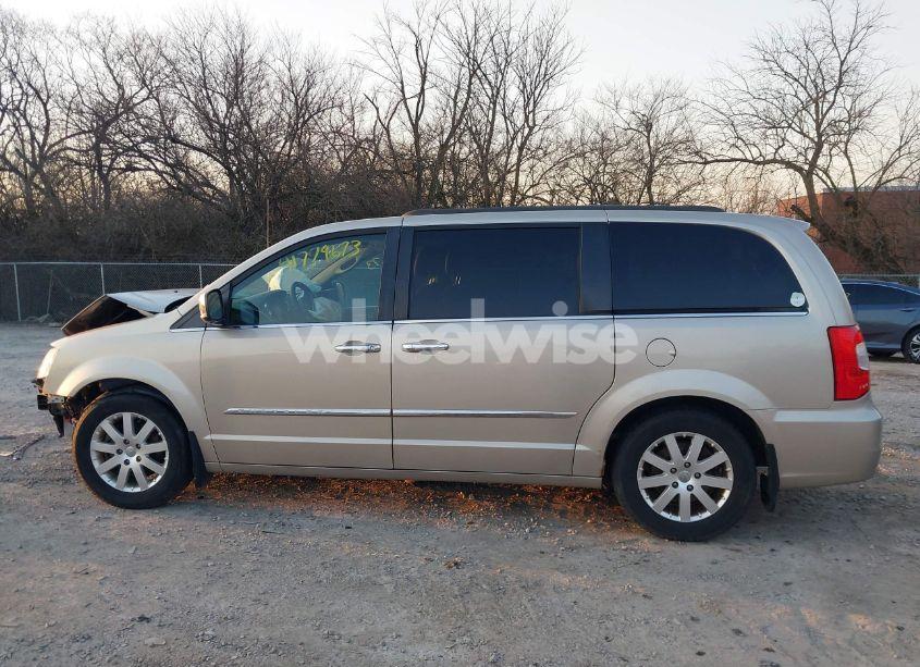 Photo 15 of 2012 Chrysler Town & COUNTRY TOURING-L (VIN 2C4RC1CG1CR415996)