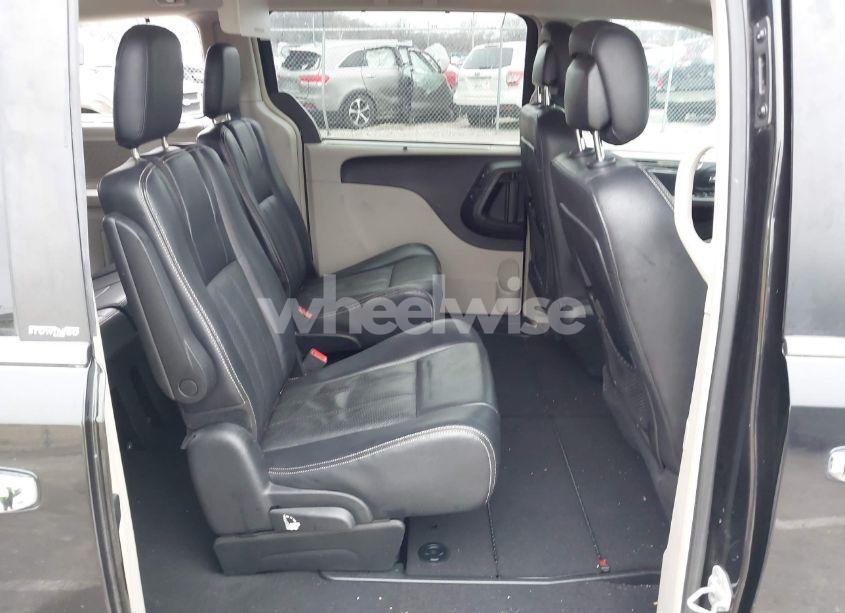 Photo 8 of 2013 Chrysler Town & COUNTRY TOURING-L (VIN 2C4RC1CG1DR722568)