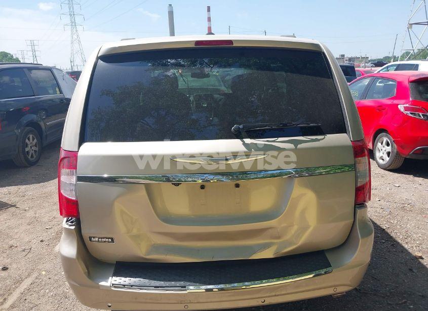 Photo 16 of 2014 Chrysler Town & COUNTRY TOURING-L (VIN 2C4RC1CG1ER107844)