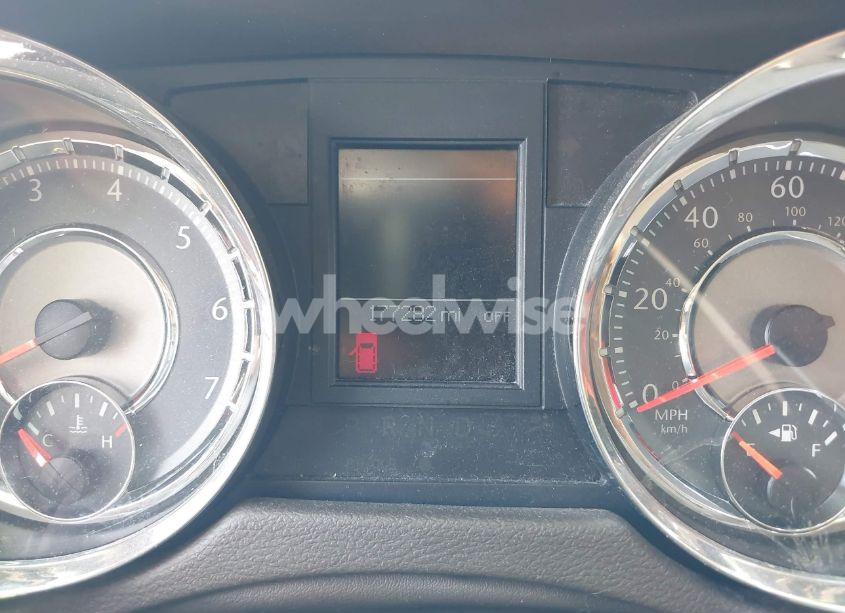 Photo 7 of 2014 Chrysler Town & COUNTRY TOURING-L (VIN 2C4RC1CG1ER107844)