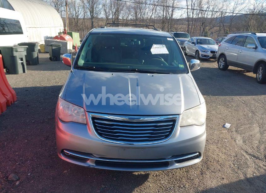 Photo 12 of 2014 Chrysler Town & COUNTRY TOURING-L (VIN 2C4RC1CG1ER250115)