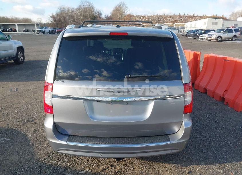 Photo 16 of 2014 Chrysler Town & COUNTRY TOURING-L (VIN 2C4RC1CG1ER250115)