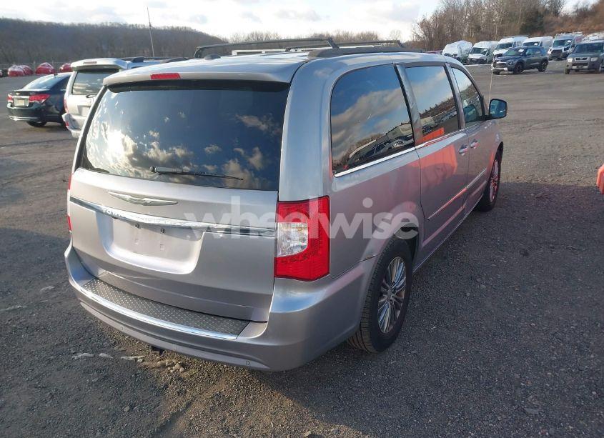 Photo 4 of 2014 Chrysler Town & COUNTRY TOURING-L (VIN 2C4RC1CG1ER250115)