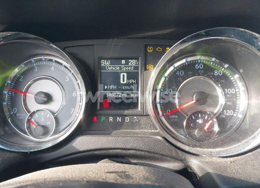 Photo 7 of 2014 Chrysler Town & COUNTRY TOURING-L (VIN 2C4RC1CG1ER250115)