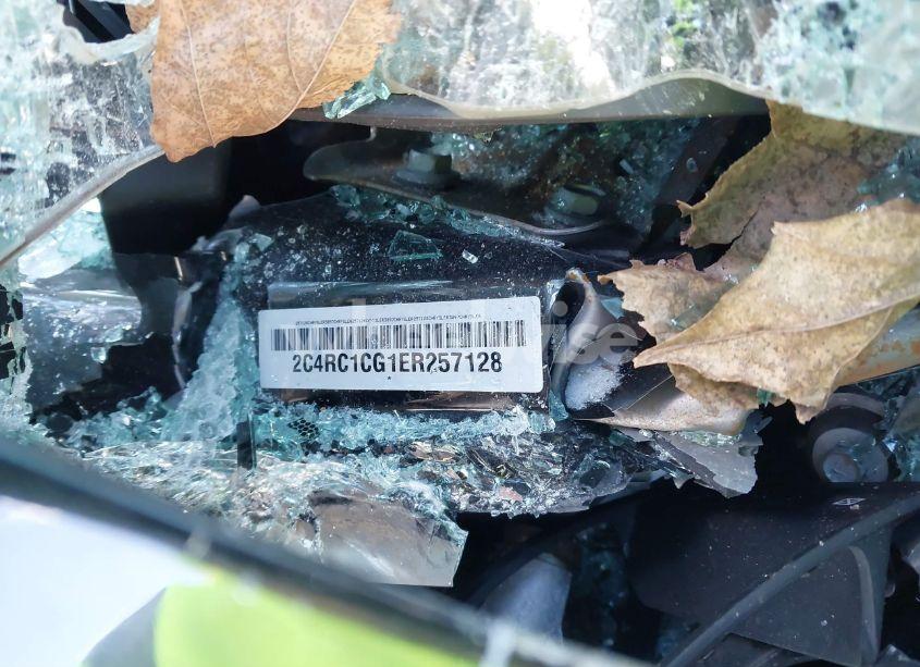 Photo 9 of 2014 Chrysler Town & COUNTRY TOURING-L (VIN 2C4RC1CG1ER257128)