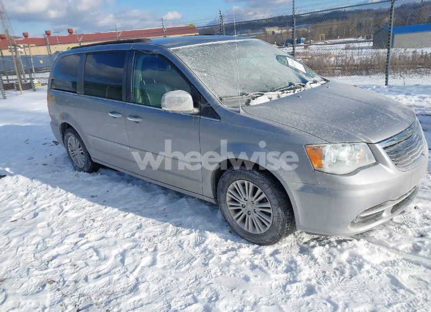 2015 Chrysler Town & COUNTRY TOURING-L (VIN 2C4RC1CG1FR572190) main photo