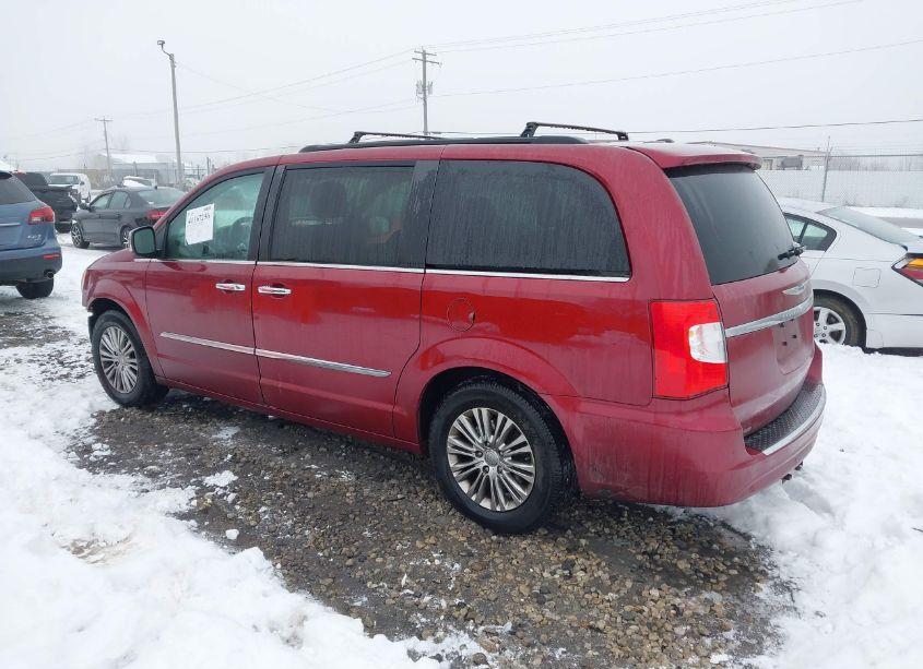 Photo 3 of 2015 Chrysler Town & COUNTRY TOURING-L (VIN 2C4RC1CG1FR755153)