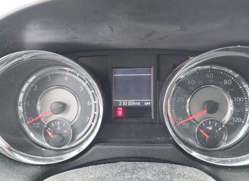 Photo 7 of 2015 Chrysler Town & COUNTRY TOURING-L (VIN 2C4RC1CG1FR755153)