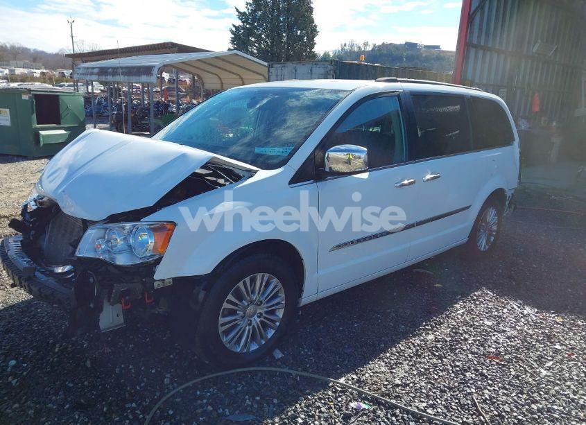 Photo 2 of 2016 Chrysler Town & COUNTRY TOURING-L ANNIVERSARY EDITION (VIN 2C4RC1CG1GR199931)