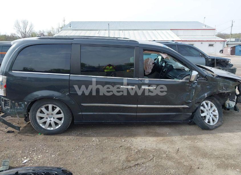 Photo 14 of 2012 Chrysler Town & COUNTRY TOURING-L (VIN 2C4RC1CG2CR135164)