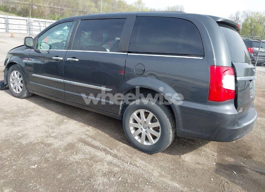 Photo 3 of 2012 Chrysler Town & COUNTRY TOURING-L (VIN 2C4RC1CG2CR135164)