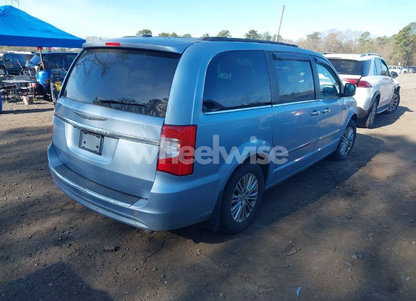 Photo 4 of 2013 Chrysler Town & COUNTRY TOURING-L (VIN 2C4RC1CG2DR531435)