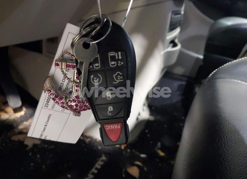 Photo 11 of 2013 Chrysler Town & COUNTRY TOURING-L (VIN 2C4RC1CG2DR560546)