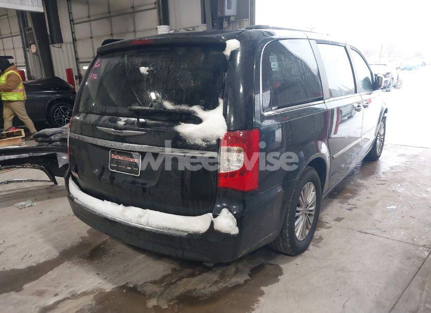 Photo 4 of 2013 Chrysler Town & COUNTRY TOURING-L (VIN 2C4RC1CG2DR560546)