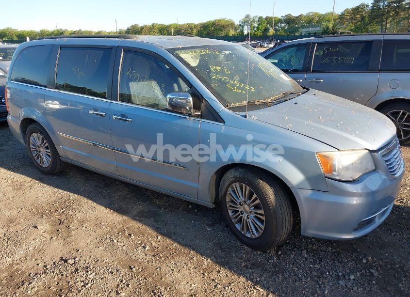 2013 Chrysler Town & COUNTRY TOURING-L (VIN 2C4RC1CG2DR566220) main photo