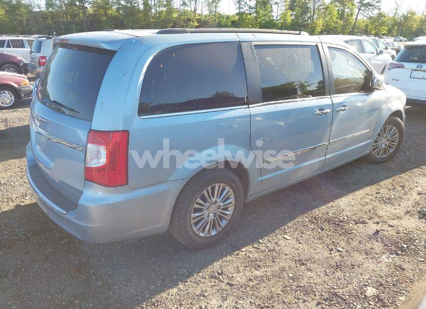 Photo 4 of 2013 Chrysler Town & COUNTRY TOURING-L (VIN 2C4RC1CG2DR566220)