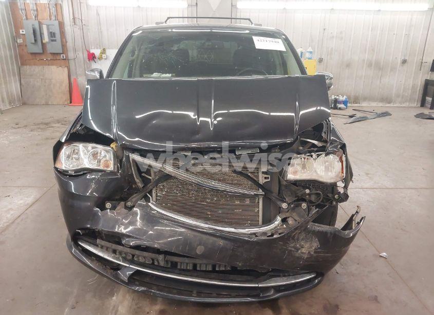 Photo 13 of 2013 Chrysler Town & COUNTRY TOURING-L (VIN 2C4RC1CG2DR594227)