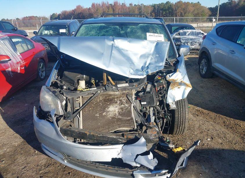 Photo 12 of 2013 Chrysler Town & COUNTRY TOURING-L (VIN 2C4RC1CG2DR607123)