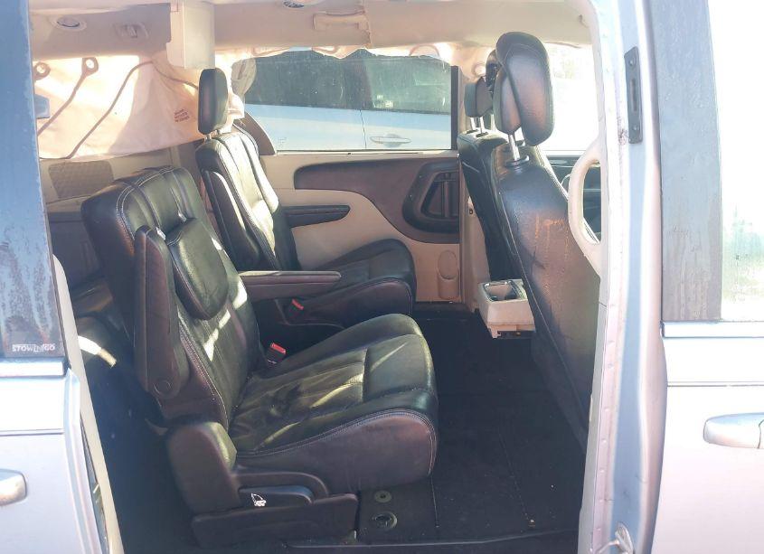 Photo 8 of 2013 Chrysler Town & COUNTRY TOURING-L (VIN 2C4RC1CG2DR607123)