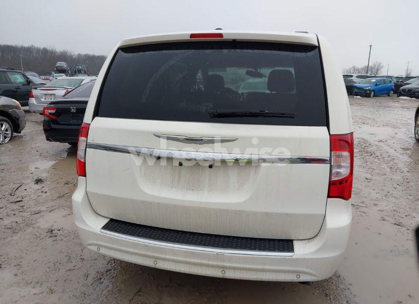 Photo 16 of 2013 Chrysler Town & COUNTRY TOURING-L (VIN 2C4RC1CG2DR684204)