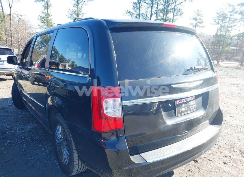 Photo 3 of 2013 Chrysler Town & COUNTRY TOURING-L (VIN 2C4RC1CG2DR734356)