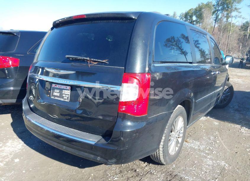 Photo 4 of 2013 Chrysler Town & COUNTRY TOURING-L (VIN 2C4RC1CG2DR734356)