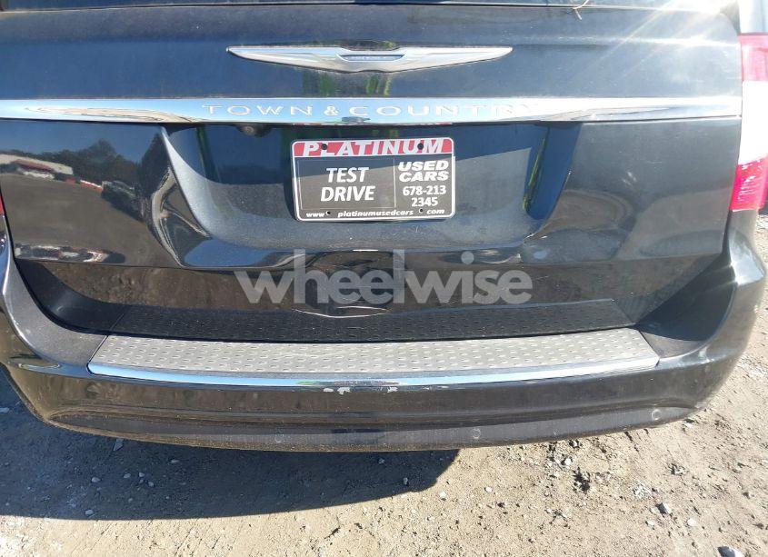 Photo 6 of 2013 Chrysler Town & COUNTRY TOURING-L (VIN 2C4RC1CG2DR734356)