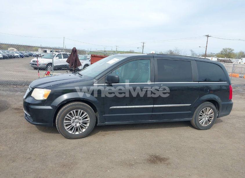 Photo 14 of 2014 Chrysler Town & COUNTRY TOURING-L (VIN 2C4RC1CG2ER214952)