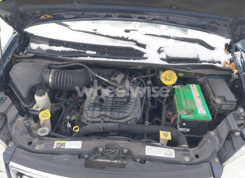 Photo 10 of 2014 Chrysler Town & COUNTRY TOURING-L (VIN 2C4RC1CG2ER277257)