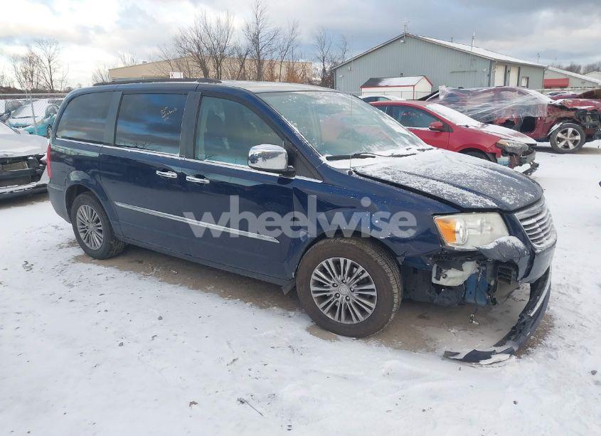 Photo 13 of 2014 Chrysler Town & COUNTRY TOURING-L (VIN 2C4RC1CG2ER277257)