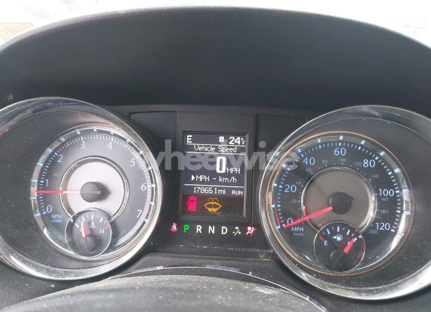 Photo 7 of 2014 Chrysler Town & COUNTRY TOURING-L (VIN 2C4RC1CG2ER277257)