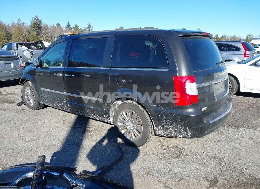 Photo 3 of 2014 Chrysler Town & COUNTRY TOURING-L (VIN 2C4RC1CG2ER466751)