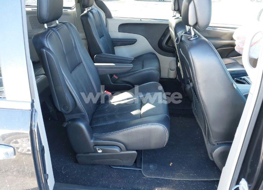 Photo 8 of 2014 Chrysler Town & COUNTRY TOURING-L (VIN 2C4RC1CG2ER466751)