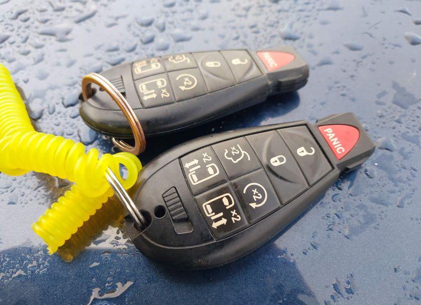 Photo 11 of 2015 Chrysler Town & COUNTRY TOURING-L (VIN 2C4RC1CG2FR572120)