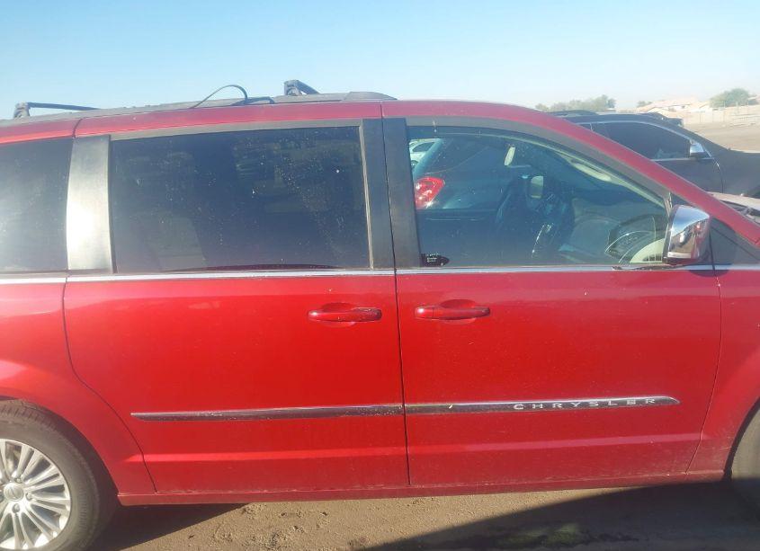 Photo 13 of 2015 Chrysler Town & COUNTRY TOURING-L (VIN 2C4RC1CG2FR582257)