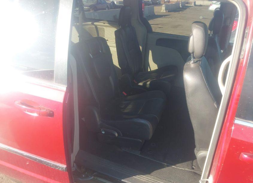 Photo 8 of 2015 Chrysler Town & COUNTRY TOURING-L (VIN 2C4RC1CG2FR582257)