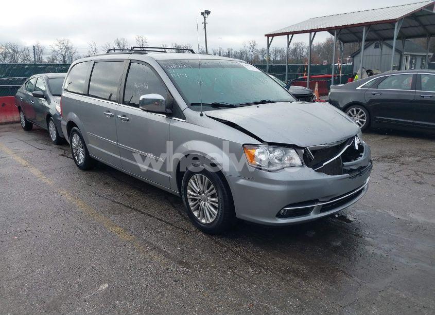 2015 Chrysler Town & COUNTRY TOURING-L (VIN 2C4RC1CG2FR618710) main photo