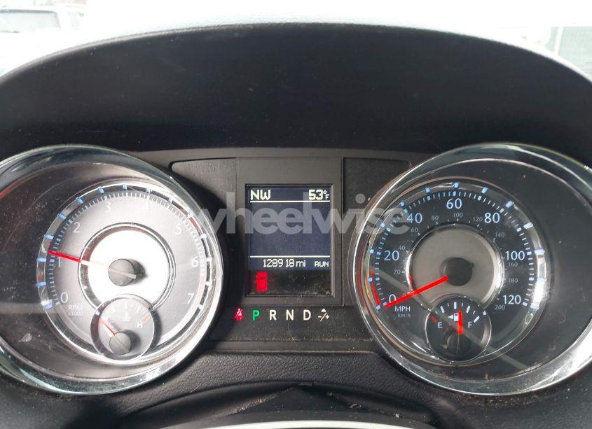 Photo 7 of 2015 Chrysler Town & COUNTRY TOURING-L (VIN 2C4RC1CG2FR618710)