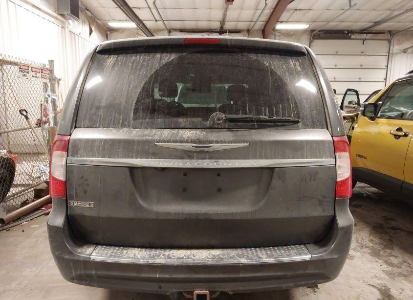 Photo 16 of 2016 Chrysler Town & COUNTRY TOURING-L ANNIVERSARY EDITION (VIN 2C4RC1CG2GR150303)