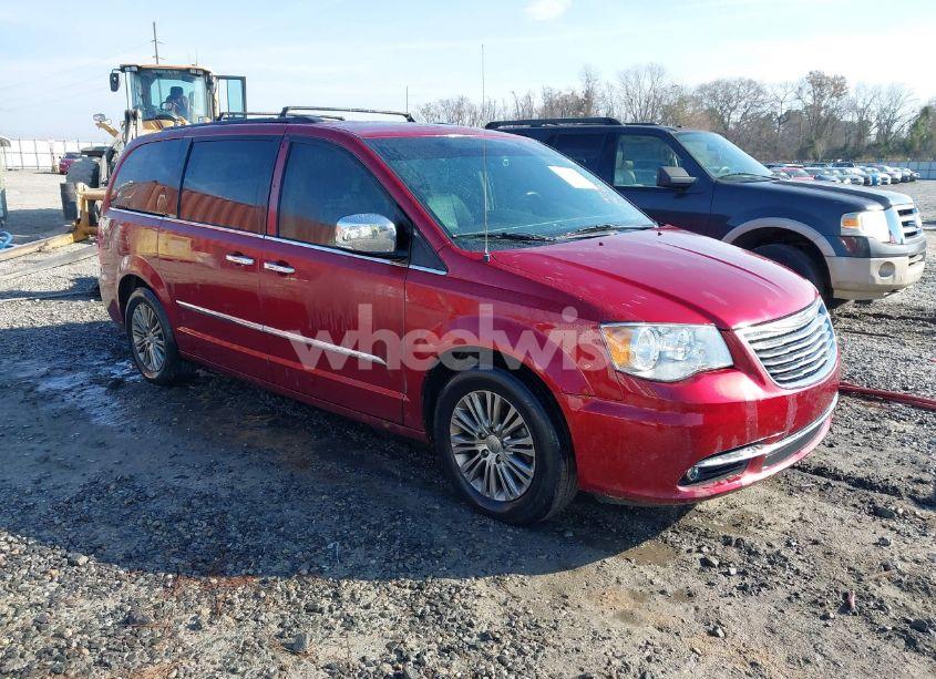 2016 Chrysler Town & COUNTRY TOURING-L (VIN 2C4RC1CG2GR240499) main photo