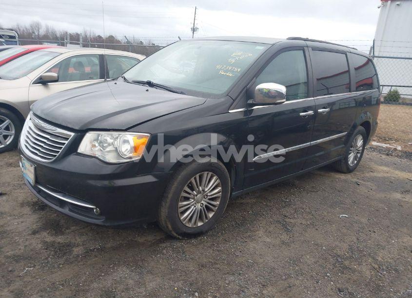 Photo 2 of 2016 Chrysler Town & COUNTRY TOURING-L (VIN 2C4RC1CG2GR253527)