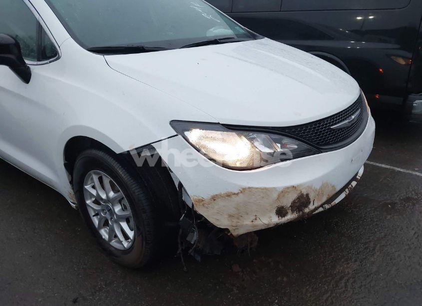 Photo 6 of 2024 Chrysler Voyager LX (VIN 2C4RC1CG2RR176905)