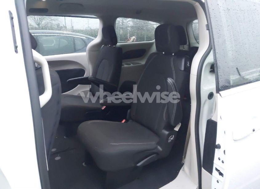 Photo 8 of 2024 Chrysler Voyager LX (VIN 2C4RC1CG2RR176905)