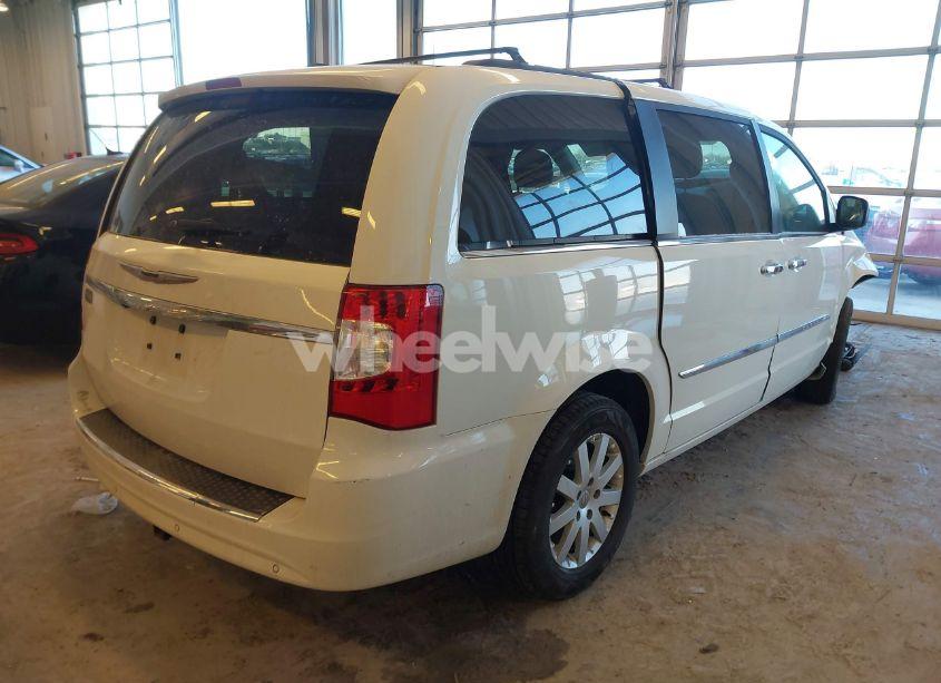 Photo 4 of 2012 Chrysler Town & COUNTRY TOURING-L (VIN 2C4RC1CG3CR137912)