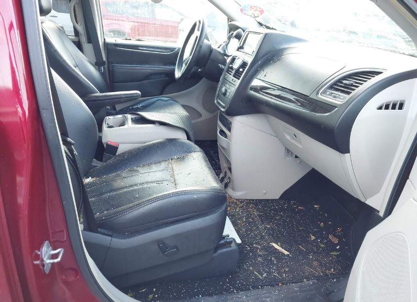 Photo 5 of 2012 Chrysler Town & COUNTRY TOURING-L (VIN 2C4RC1CG3CR150465)