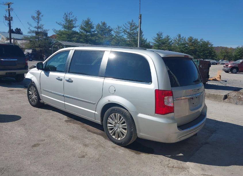 Photo 3 of 2012 Chrysler Town & COUNTRY TOURING-L (VIN 2C4RC1CG3CR227951)