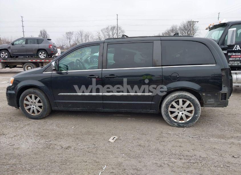 Photo 15 of 2012 Chrysler Town & COUNTRY TOURING-L (VIN 2C4RC1CG3CR228162)