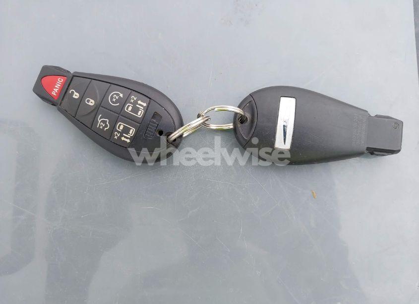 Photo 11 of 2012 Chrysler Town & COUNTRY TOURING-L (VIN 2C4RC1CG3CR368471)